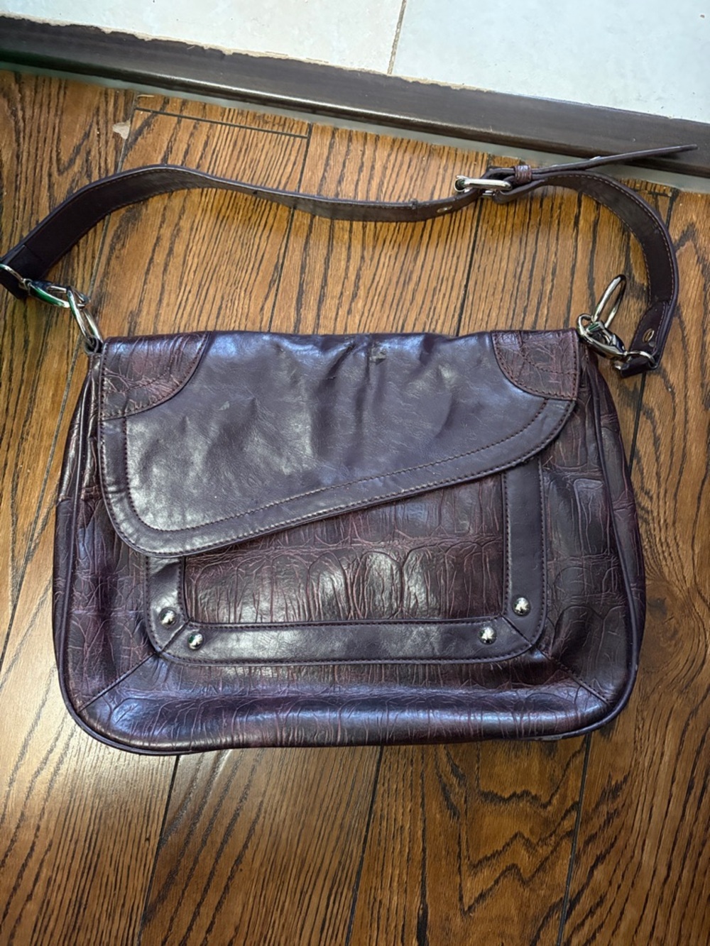 Joanel Leather Bag